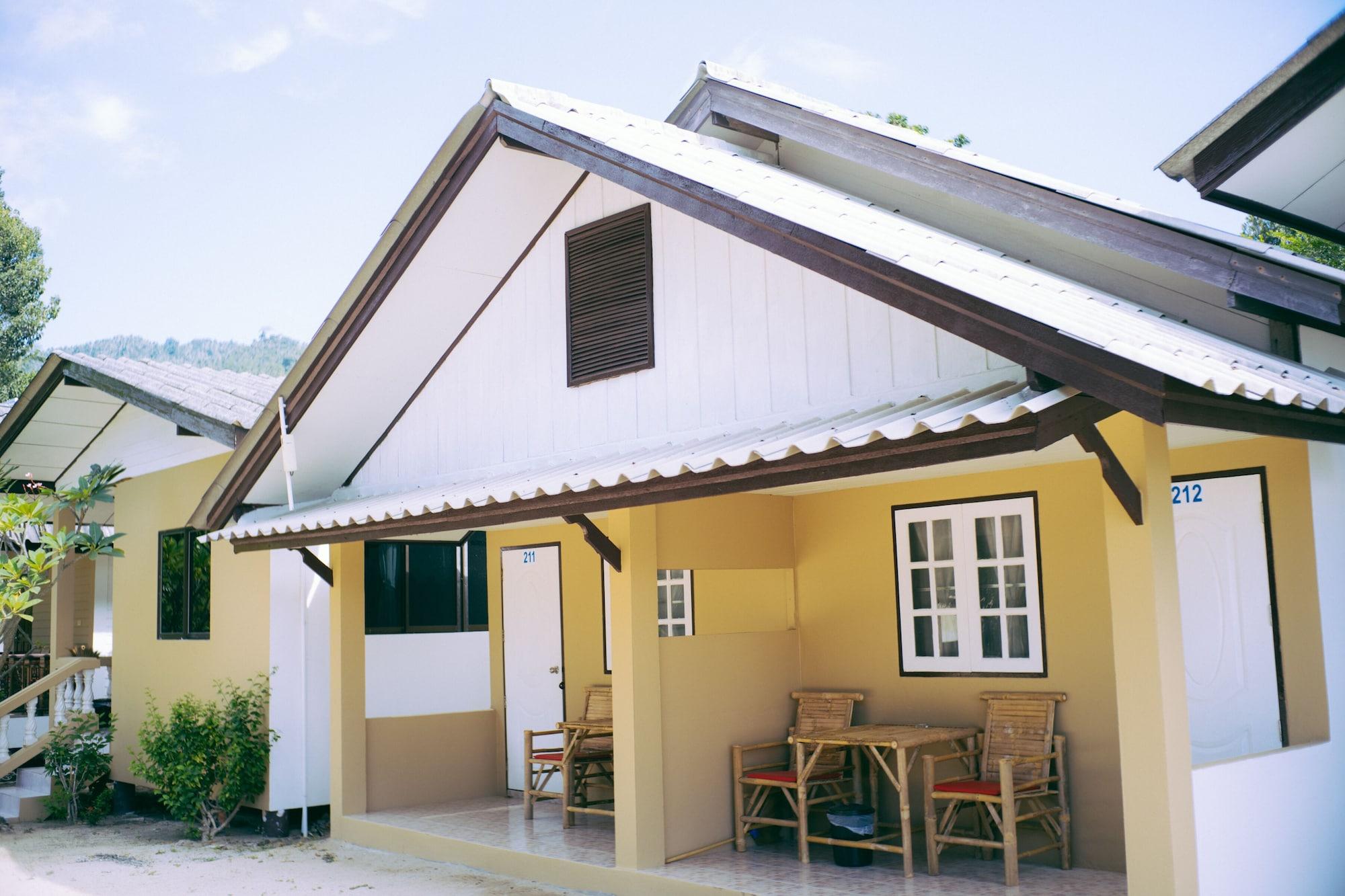Amity Beach Resort Maret 외부 사진