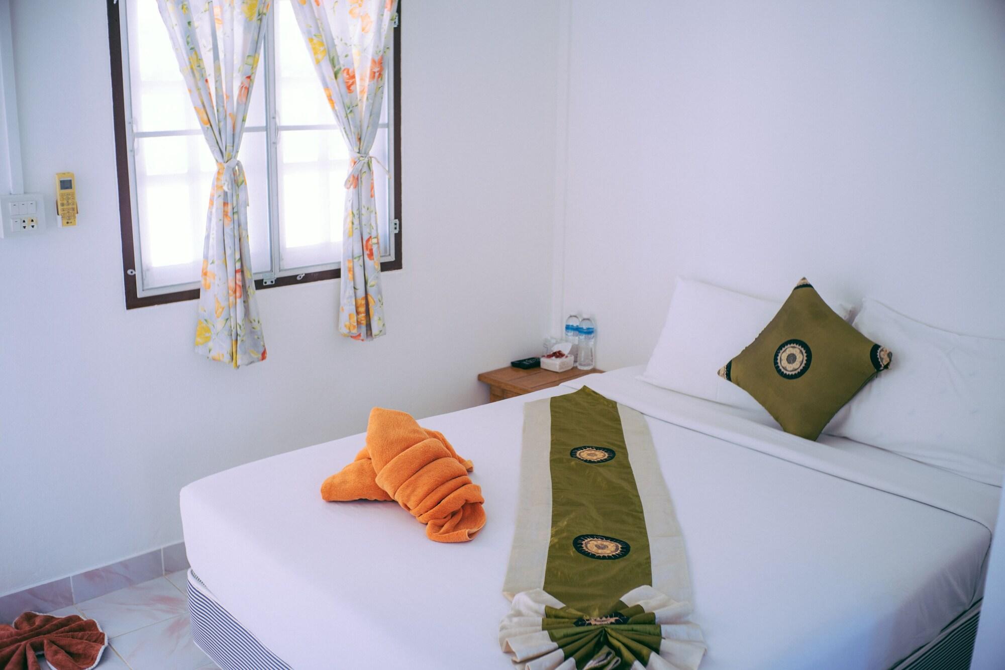 Amity Beach Resort Maret 외부 사진