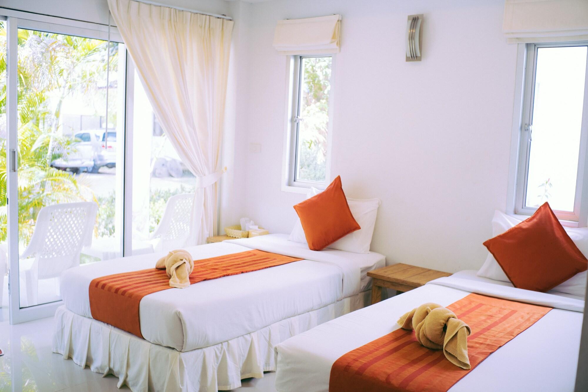 Amity Beach Resort Maret 외부 사진