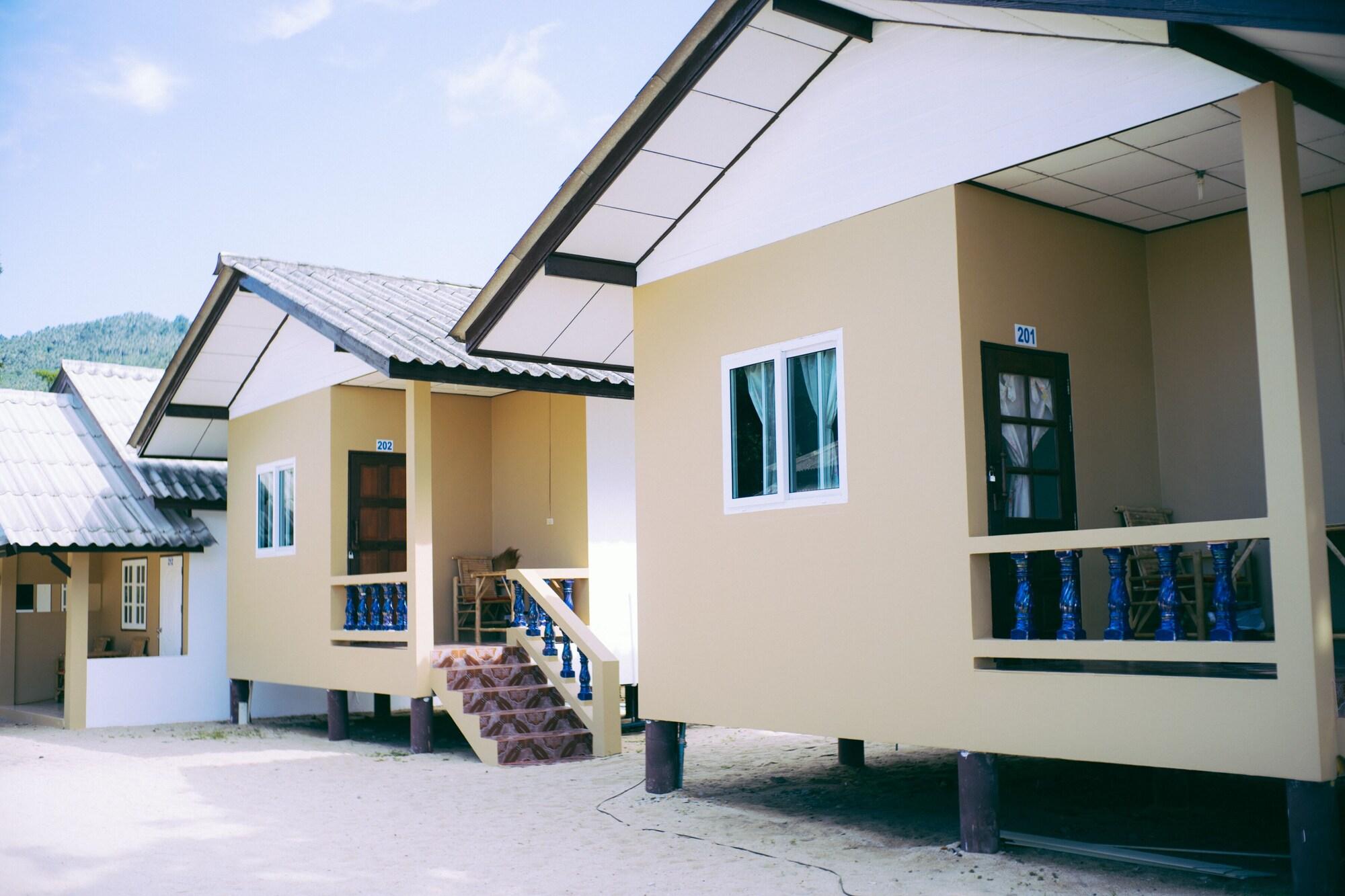 Amity Beach Resort Maret 외부 사진