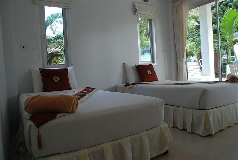 Amity Beach Resort Maret 외부 사진