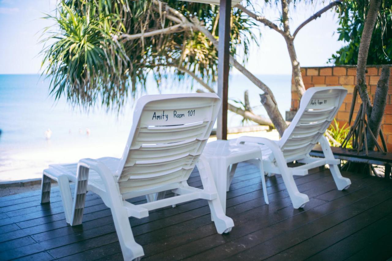 Amity Beach Resort Maret 외부 사진